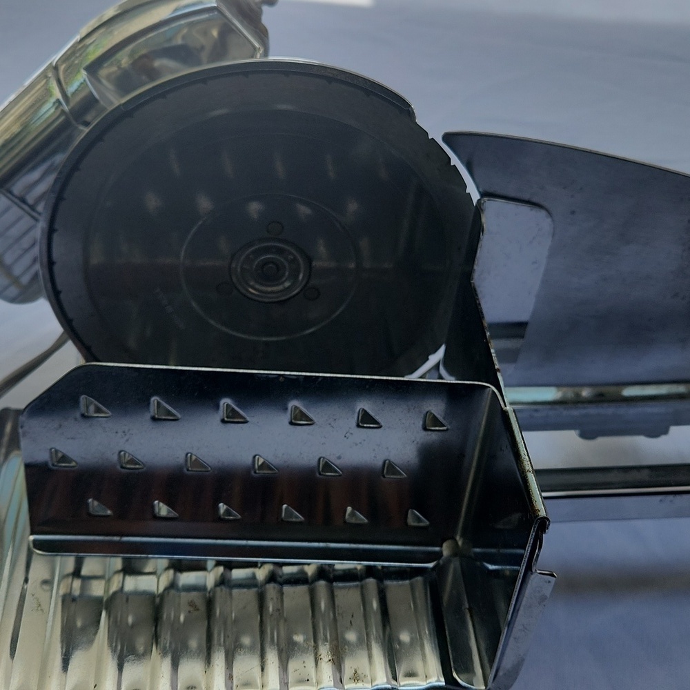 Electric Meat Slicer - Silver - Picture 2 of 5